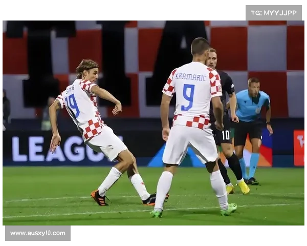 萨索洛主场草皮质量上乘助力技术流球队展现精湛控球与传递实力